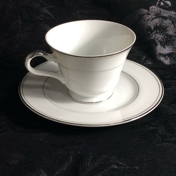 Teacup & Saucer - Imperial China Sincerity - Picture 2 of 15